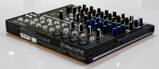 Gear Hunter | Mackie - MIX12FX